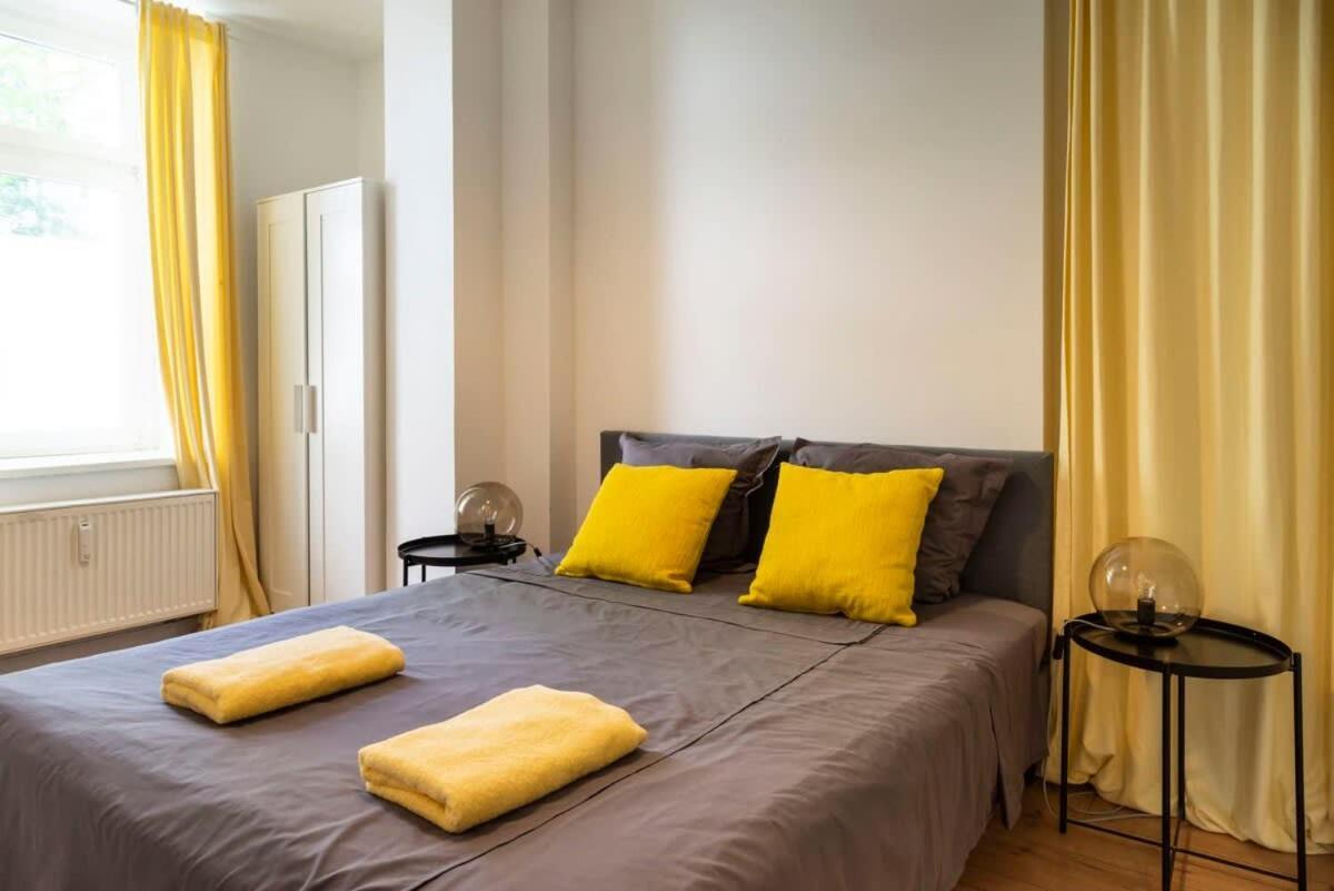 Cosy Two Br Plus Self Checkin Plus Street Parking Berlino Esterno foto