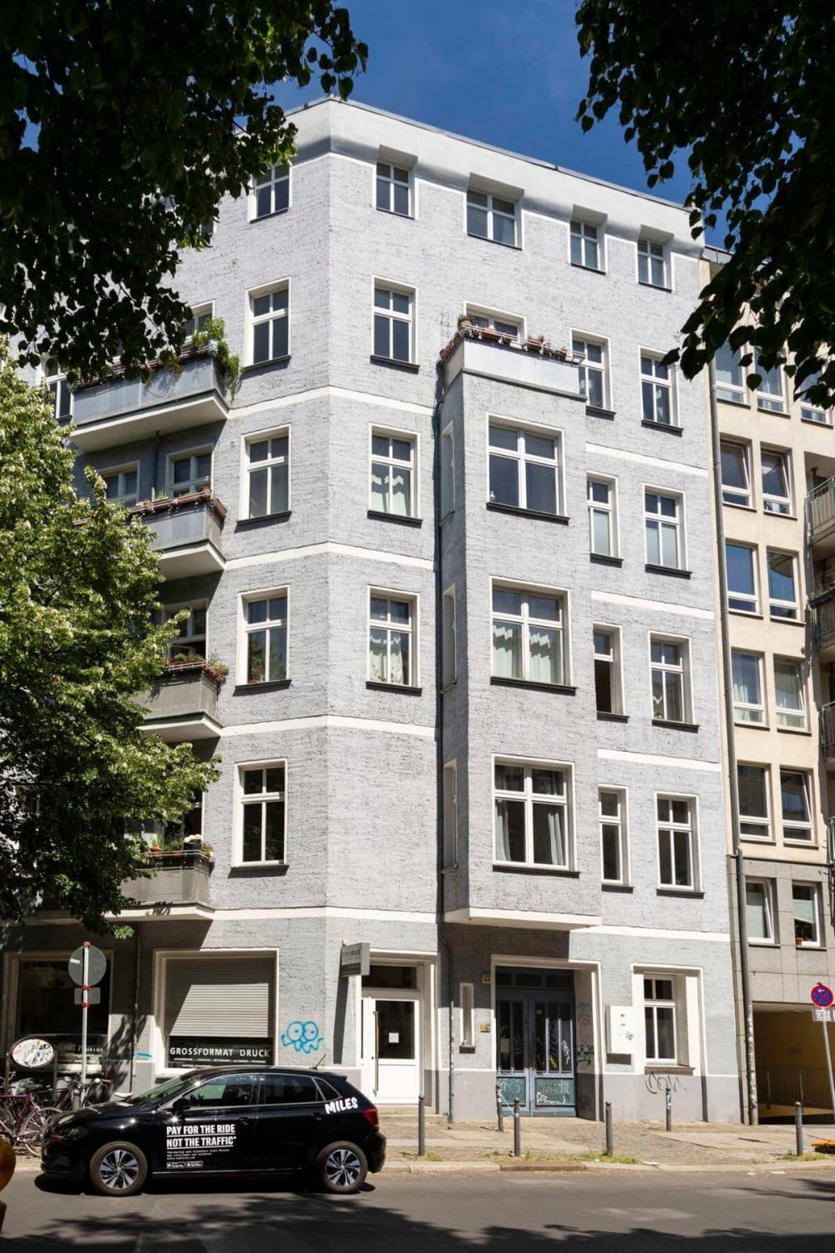 Cosy Two Br Plus Self Checkin Plus Street Parking Berlino Esterno foto